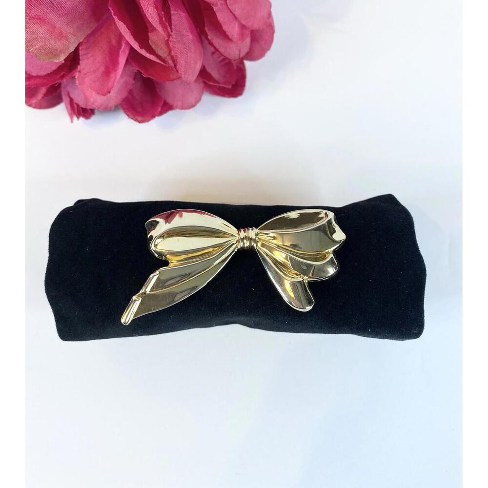 1980s Avon Tied Bow Brooch Pin Vintage Gold Tone 2.5" Woman’s Fashion Jewelry